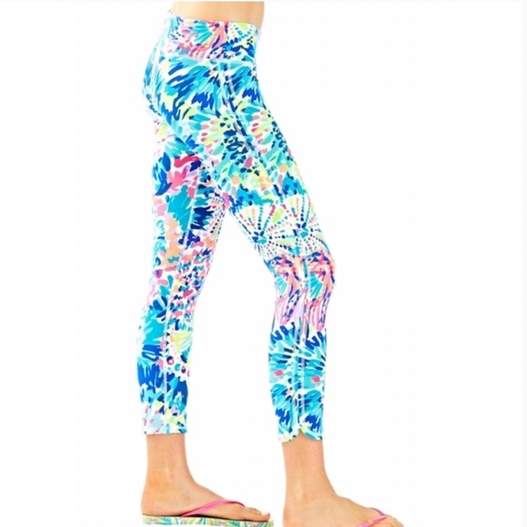 Lilly Pulitzer Luxletic Weekender 21" High Rise Crop Legging in Dive In Sz S - Picture 3 of 11